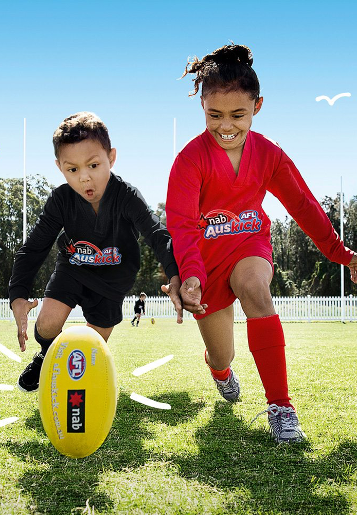 AM-3754-0815-Auskick-2016-DA-Parents-Slider-2560x985-FA2 1